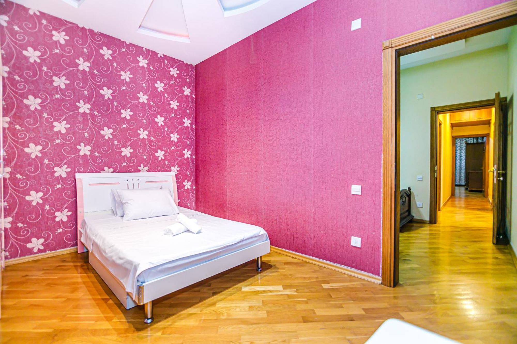 Nizami Apartment By Baku Housing Kültér fotó